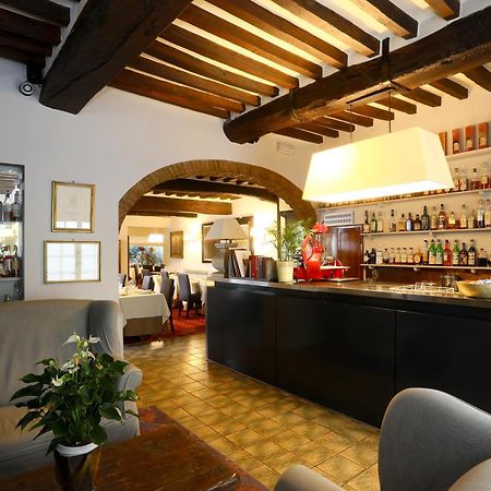 Locanda Stella D'Oro Soragna Luaran gambar