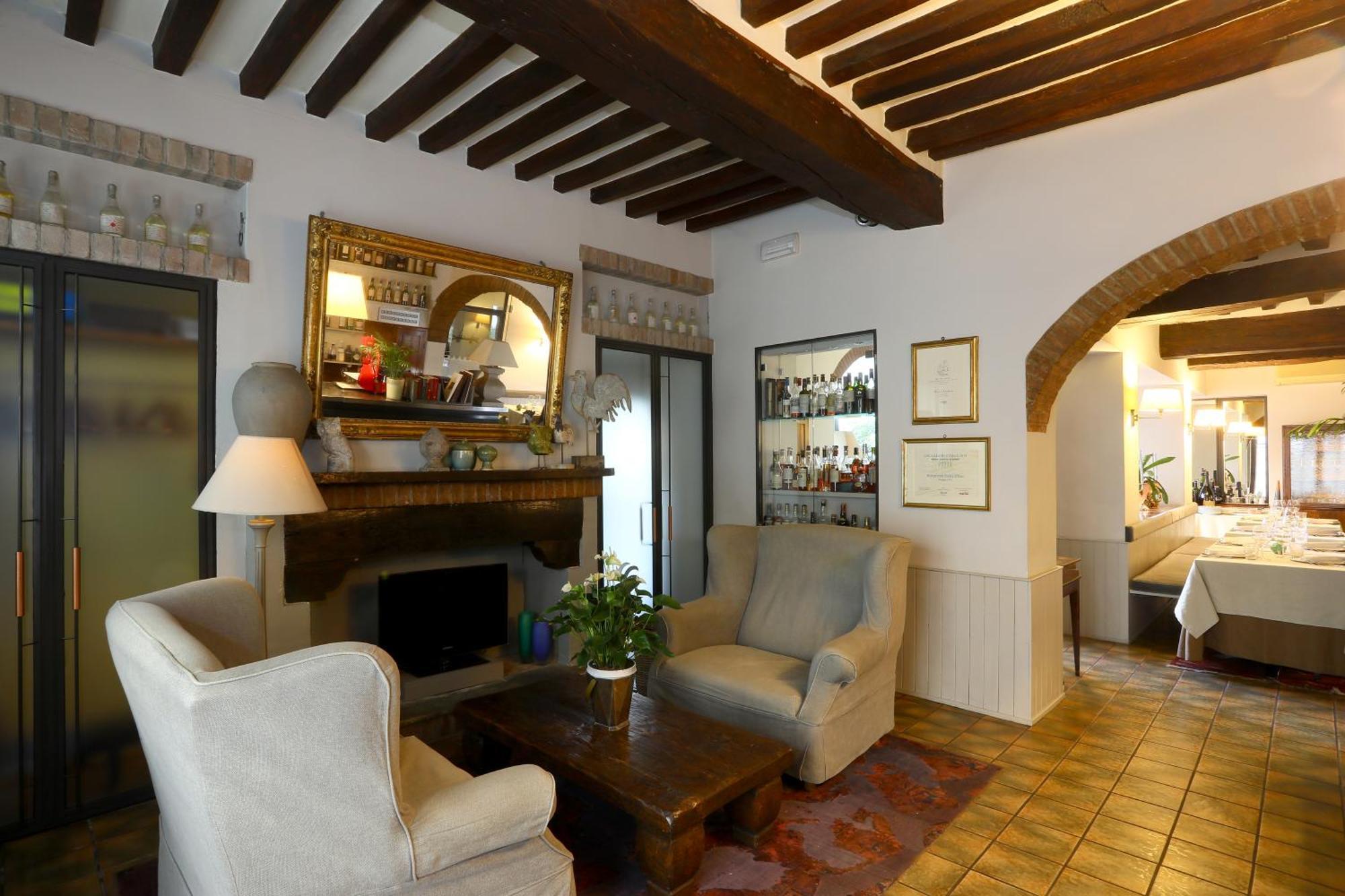 Locanda Stella D'Oro Soragna Luaran gambar