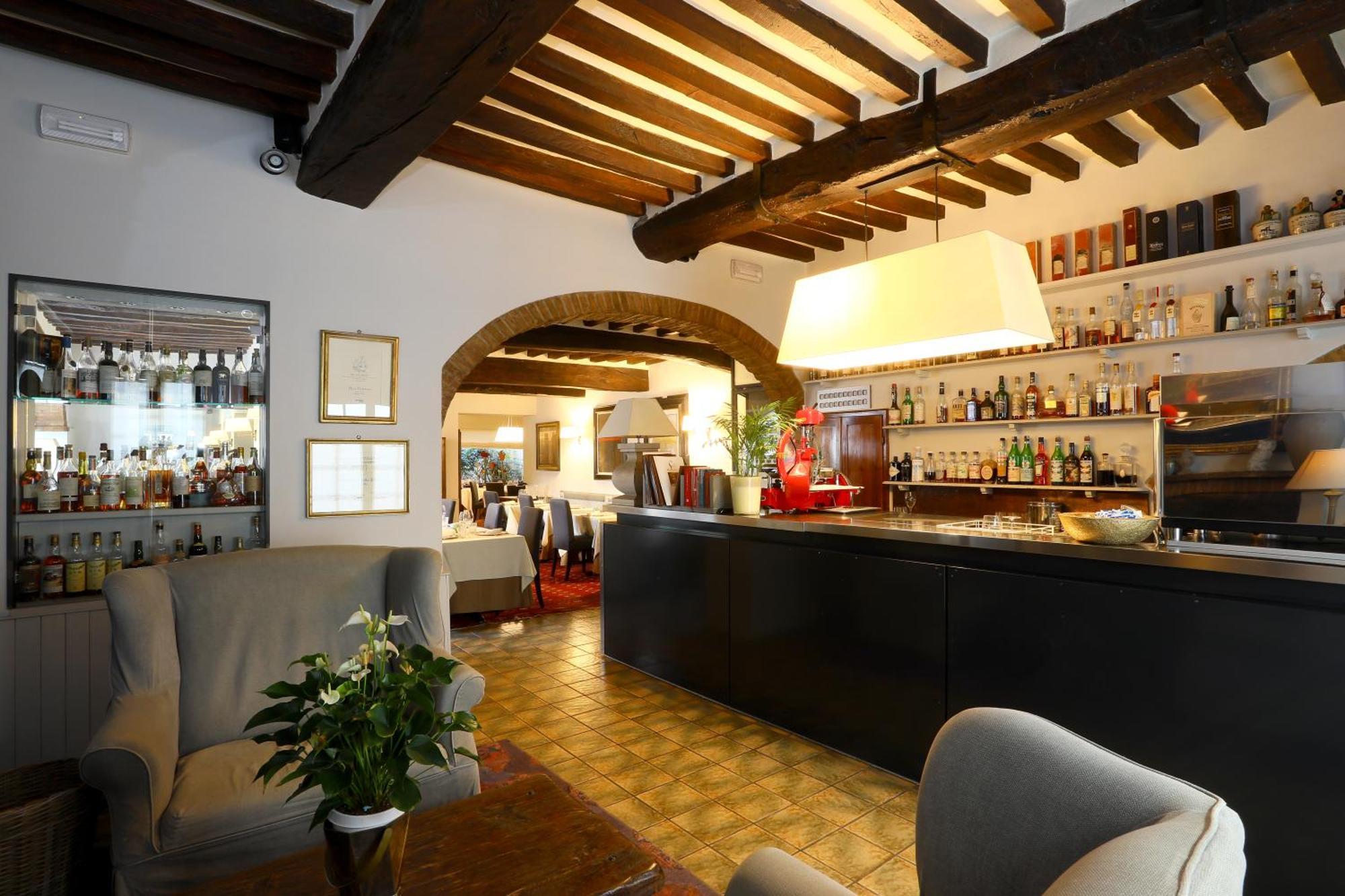 Locanda Stella D'Oro Soragna Luaran gambar