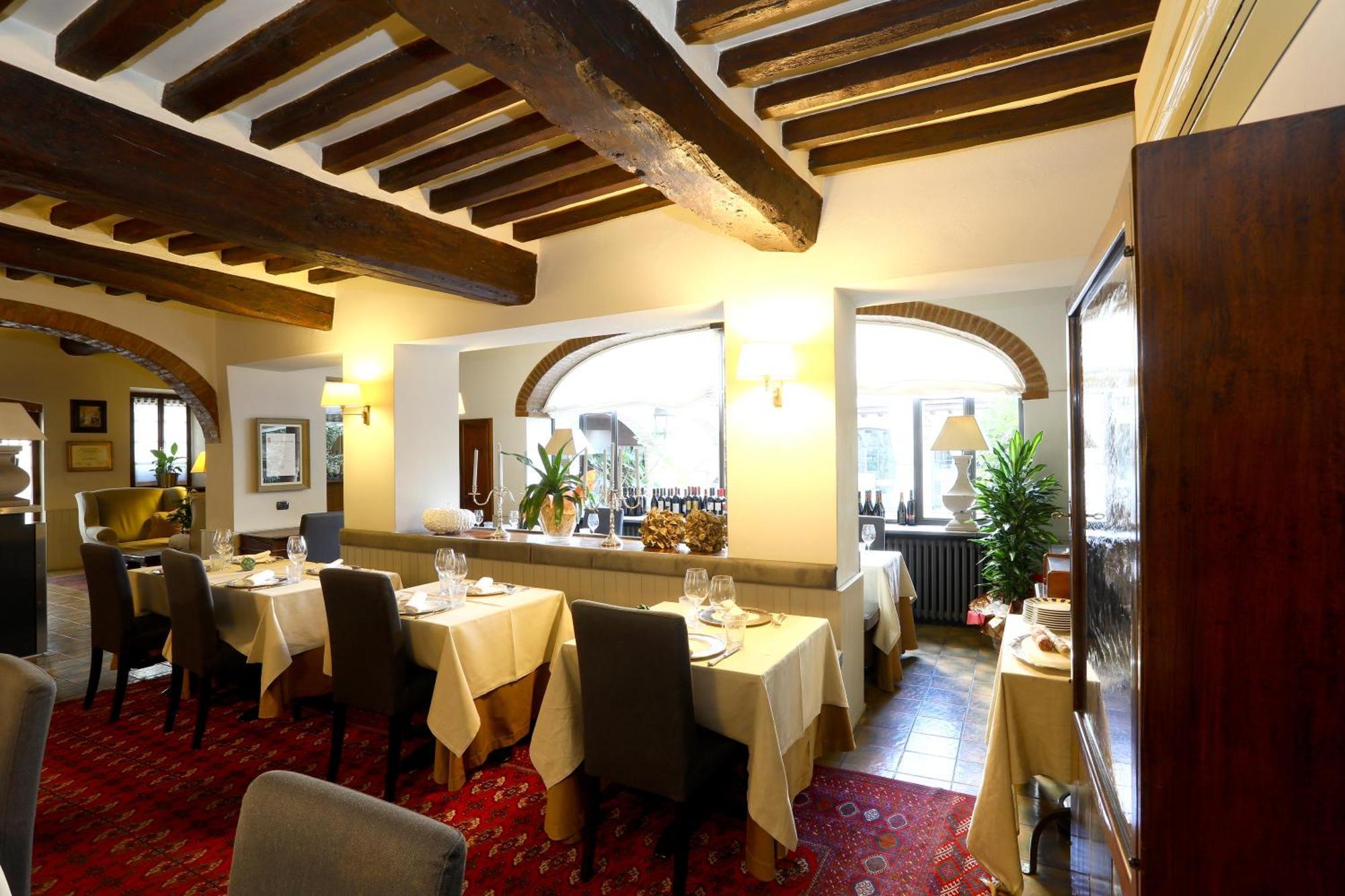 Locanda Stella D'Oro Soragna Luaran gambar
